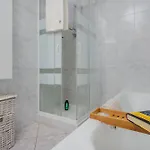 Carmen House Διαμέρισμα