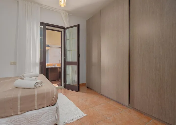 Carmen House Apartment Olbia